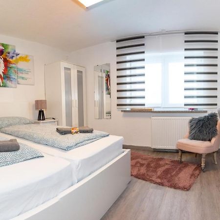 #3 Bequemes Zimmer Mit Pool Und Garten Memmingen Zewnętrze zdjęcie