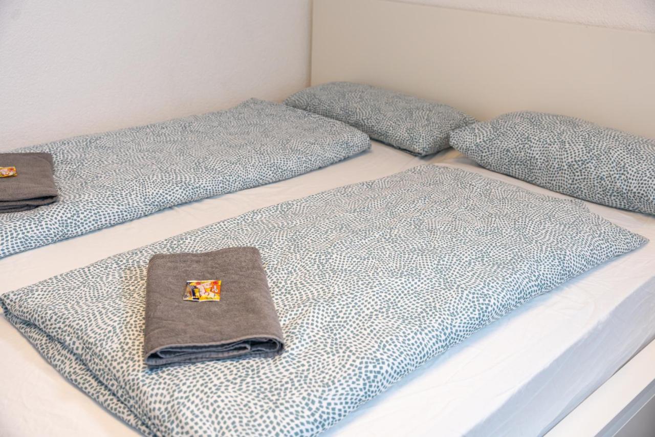 #3 Bequemes Zimmer Mit Pool Und Garten Memmingen Zewnętrze zdjęcie
