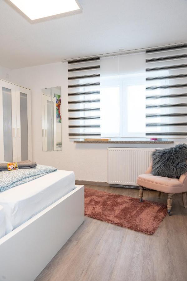 #3 Bequemes Zimmer Mit Pool Und Garten Memmingen Zewnętrze zdjęcie